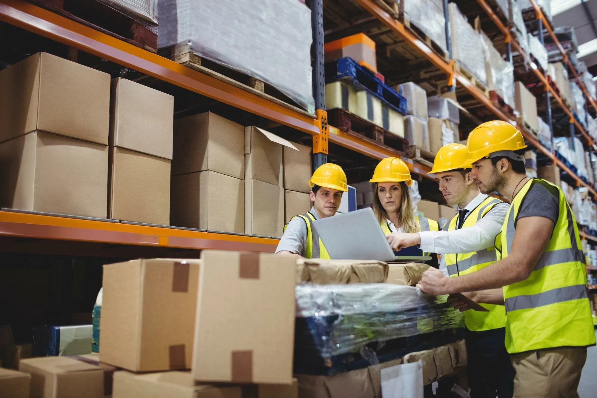 WAREHOUSING & LOGISTICS
